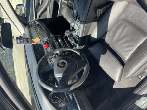 Vând BMW 525xdrive motor 2.0  - imagine 6