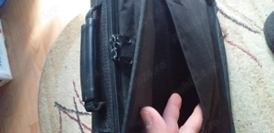 Geantă laptop Targus