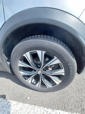 Renault Captur E-Tech 145 Full Hybrid  - imagine 5 Renault Captur E-Tech 145 Full Hybrid  - imagine 5