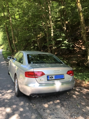 Audi A4 din 2010 - imagine 10