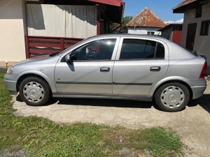 Opel Astra din 2007 - imagine 2