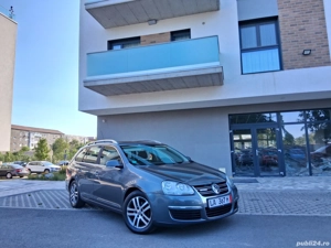 Volkswagen Golf 5 1.9 TDI Panoramic - imagine 4