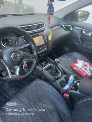 Vind Nissan qashqai anul 2017 ,1.5.115 cc .D fooll opțional  - imagine 3