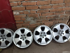 Vând set de 4 jenți aliaj R17 Audi A3 originale