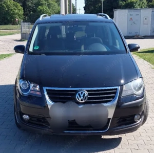 VW Touran Cross - imagine 2 VW Touran Cross - imagine 2