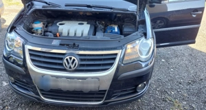 VW Touran Cross - imagine 5 VW Touran Cross - imagine 5