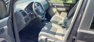 VW Touran Cross - imagine 8 VW Touran Cross - imagine 8