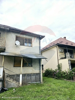 Casă / Vilă cu 6 camere de vânzare în zona Ultracentral - imagine 4