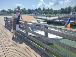 Vând barca vintage (miniyaht), an fabricație 1962, motor Volvo penta 105 AQ, in stare de functionare - imagine 4