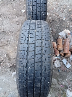 Cauciucuri de iarna portbagaj vw t5  - imagine 5