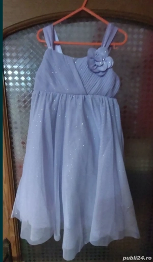 Rochițe pentru fetițe