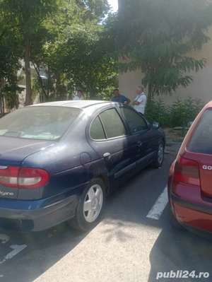proprietar vand renaul megane  - imagine 4
