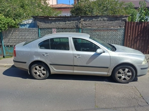 Vand skoda octavia ll an 2005  1,6 benzina - imagine 3