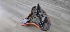 Vand sa bicicleta, Velo, Spuma/Vinil, 275x270 mm, Maro (APROAPE NOU)