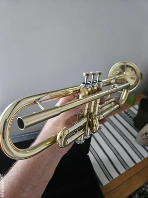 Trompetă Getzen Capri - imagine 2