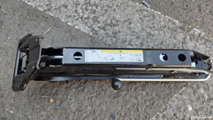 Cric Audi q5 - imagine 2