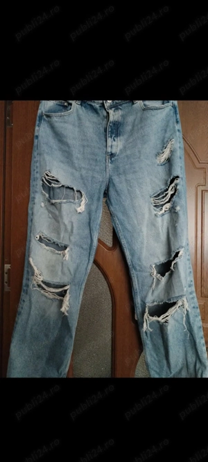 Blugi din denim albastrii