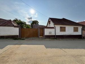 Casa de vanazare - Pianu de Sus