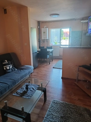 Închiriez apartament Micalaca cu loc de parcare
