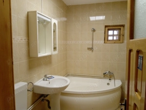 Vila de vinzare in Orasul Busteni (Prahova) cu vedere la Cruce-Bucegi - imagine 6