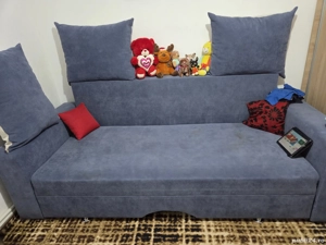 Vând canapea extensibilă 3 locuri