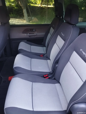 Wolsvagen Saran - imagine 5 Wolsvagen Saran - imagine 5