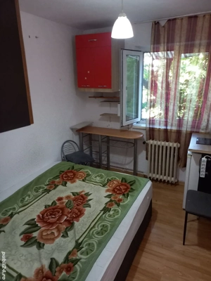 Ofer spre închiriere garsonieră 