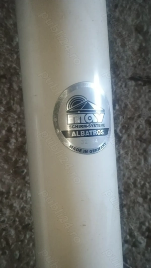 Vând umbrelă mare pentru terasă de restaurant 5 m - 5  m  - imagine 2