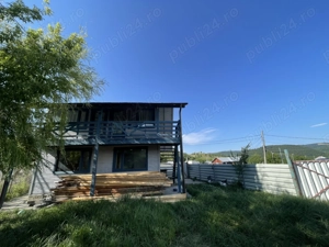 Inchiriere teren cu hala si birouri  Tulnici - imagine 4