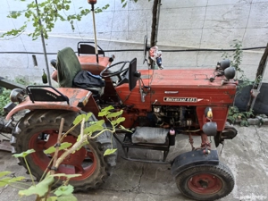 Vând tractor cu remorca basculabila - imagine 2