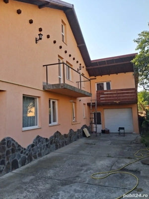 vila de vinzare 200 m utili plus garaj cu etaj 120 m util teren 400 m compusa din 4 dormitoare 2 bai