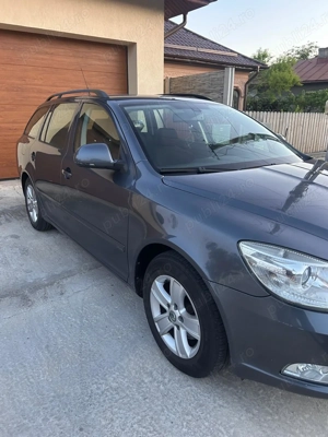 Skoda octavia 2010 200000 km - imagine 8