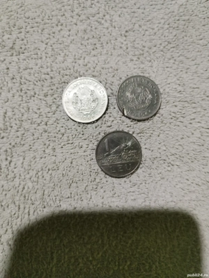Vînd 3 monede de 1 leu din 1966 Republica Socialistă România preț 3000lei tote trei