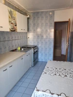 Apartament  3 camere ! - imagine 7