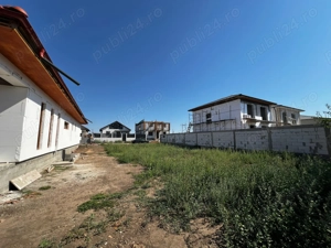 Teren intravilan pe partea dreapta in cartier rezidential, pers fizica - imagine 2