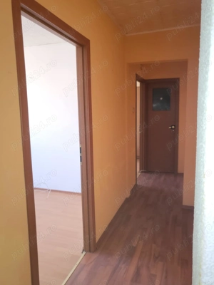 Apartament  3 camere ! - imagine 2