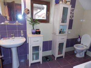 Casă primitoare, gata să devină  acasă    liniște, spațiu și confort - imagine 8