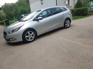 Vand Kia Ceed 1.6 tdi, model 2014, 176800 km, euro  5