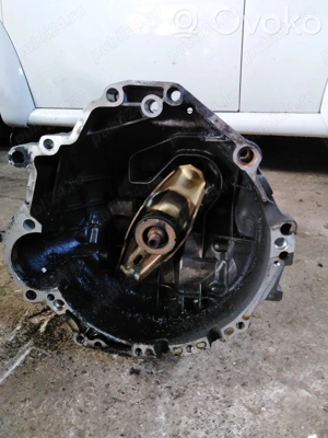 Vând cutie de viteza pasat b 5 și b 5.5