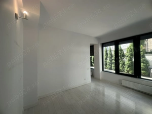 Apartament in bloc mic, nou, nemobilat, excelent firma, centrala proprie, zona Radiofuziune - imagine 2