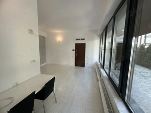 Apartament in bloc mic, nou, nemobilat, excelent firma, centrala proprie, zona Radiofuziune - imagine 4