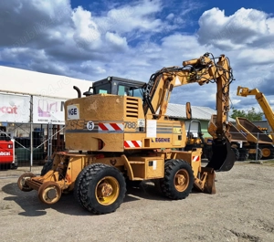 excavator pe roti cale ferata CASE 788 - imagine 5