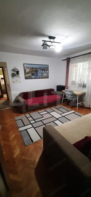 Apartament 2 camere, central, parter – mobilat și utilat – cu balcon generos!
