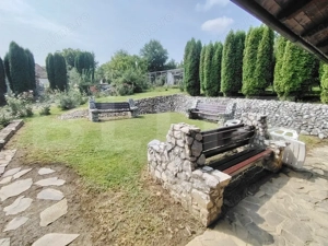 Casă cu mobilier premium și grădină spectaculoasă in Tarnaveni - imagine 8