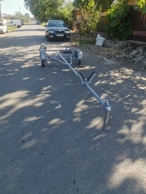 Peridoc barca 4 m adus acum Germania 