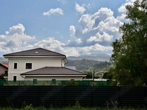 De vanzare teren in Cristian INTRE CASE toate utilitatile la poarta - imagine 4