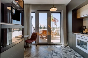 PENTHOUSE 532 MP| 4 CAMERE| 4 TERASE| JACUZZI |SAUNA |ULTRACENTRAL ORADEA - imagine 8