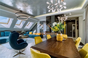 PENTHOUSE 532 MP| 4 CAMERE| 4 TERASE| JACUZZI |SAUNA |ULTRACENTRAL ORADEA - imagine 3