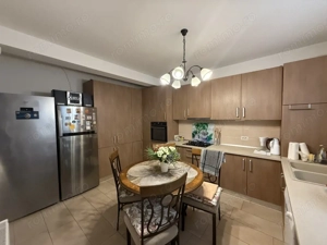 Triplex, 4 camere, 230mp utili, 335mp teren, mobilat - Dumbravita