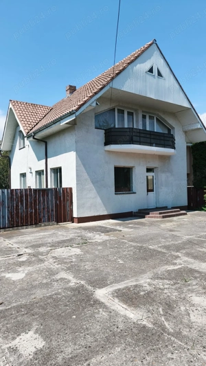 Vila cu 2 apartamente